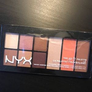 NYX Professional GoTo Eyeshadow Palette Wanderlust